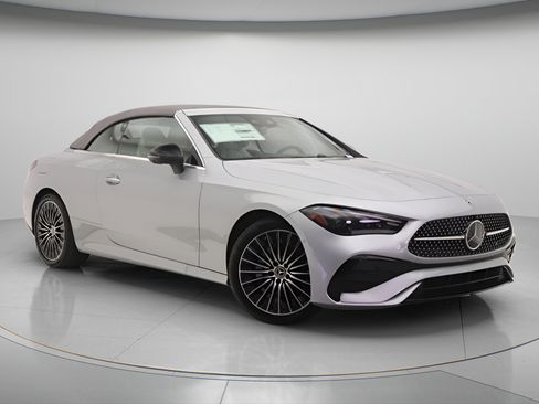 New 2026 Mercedes-Benz CLE 300 4MATIC Cabriolet image 1