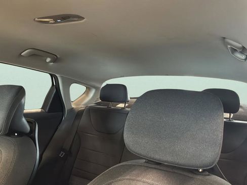 Used 2025 Kia K4 EX image 13