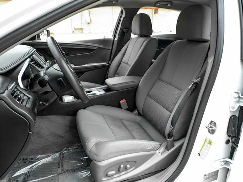 Used 2016 Chevrolet Impala LS FWD image 30