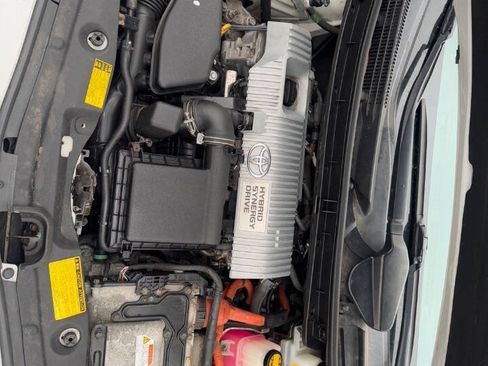 Used 2010 Toyota Prius FWD image 24