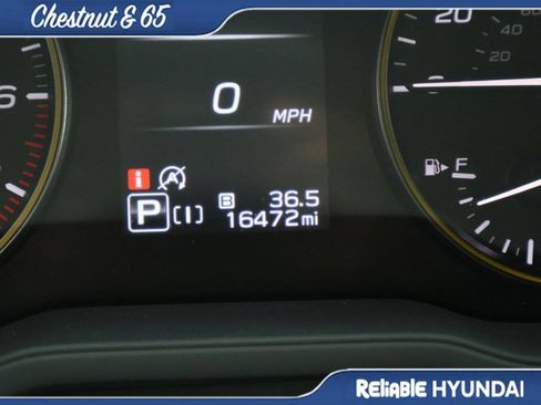 Used 2025 Subaru Crosstrek 2.5i Sport AWD/4WD image 31