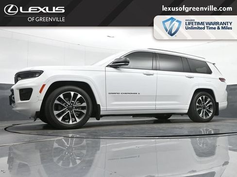 Used 2023 Jeep Grand Cherokee L Overland w/ Advanced Protech Group III AWD/4WD image 43