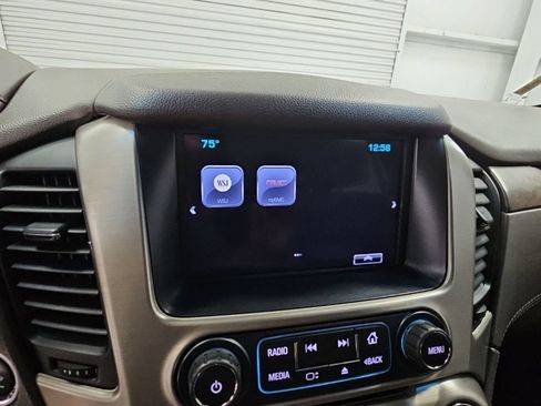 Used 2018 GMC Yukon XL Denali w/ Open Road Package AWD/4WD image 19