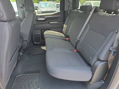 Used 2025 Chevrolet Silverado 1500 LT AWD/4WD image 28