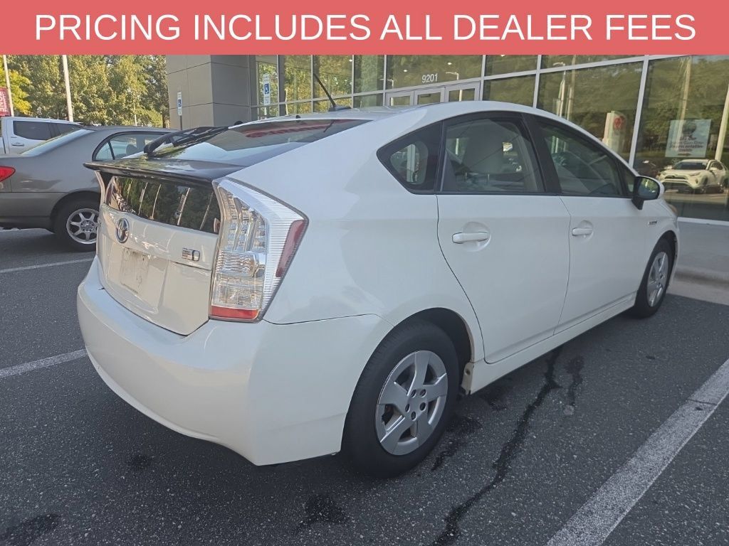 Used 2011 Toyota Prius Three w/ Navigation Pkg FWD image 10