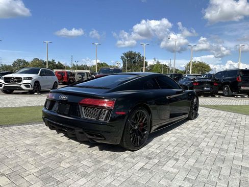 Used 2018 Audi R8 V10 w/ 20" Wheel Package RWD image 5