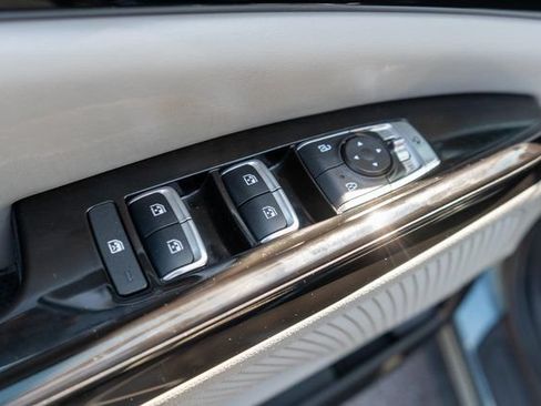 Used 2024 Kia Carnival SX Prestige FWD image 29