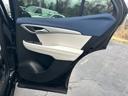 New 2025 Buick Envision Avenir image 17