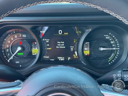 Used 2025 Jeep Wrangler Unlimited Sahara AWD/4WD image 24