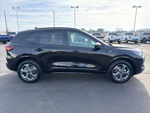 Used 2024 Ford Escape ST-Line image 6