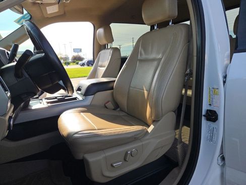 Used 2019 Ford F250 Lariat w/ Tow Technology Bundle AWD/4WD image 34