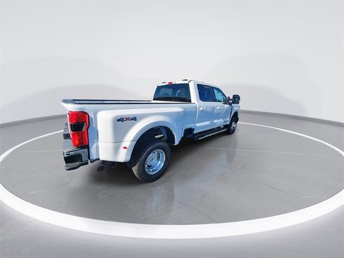 New 2026 Ford F350 XLT w/ XLT Premium Package image 8