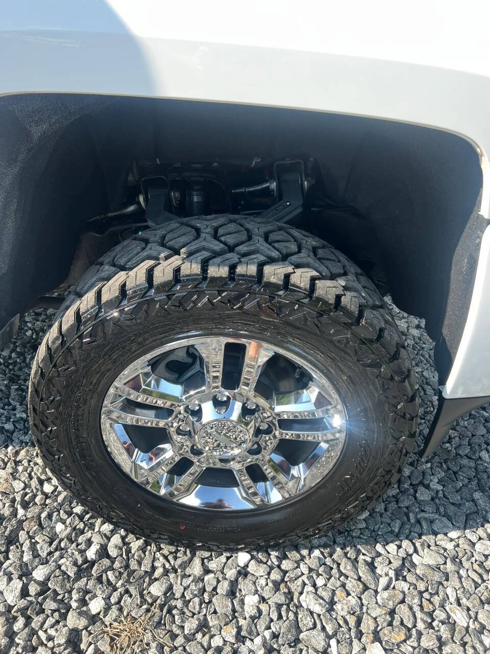 Used 2017 Chevrolet Silverado 2500 High Country w/ Duramax Plus Package AWD/4WD image 10
