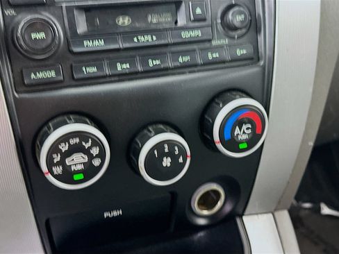 Used 2008 Hyundai Tucson SE AWD/4WD image 17