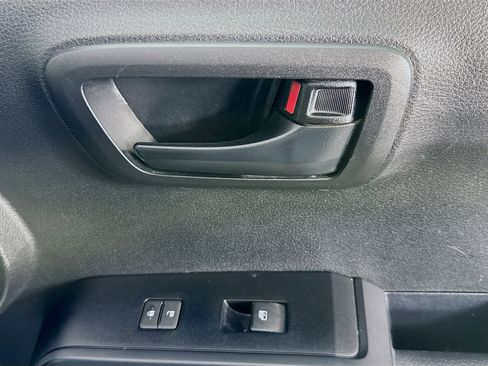 Used 2023 Toyota Tacoma SR image 27