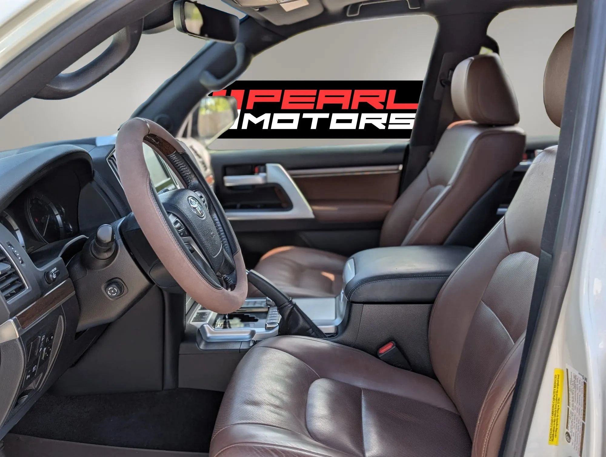 Used 2018 Toyota Land Cruiser AWD/4WD image 11