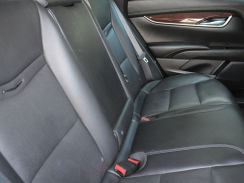 Used 2014 Cadillac XTS Luxury image 15