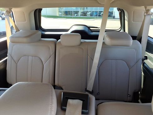 Certified 2024 Ford Expedition Max Limited image 15