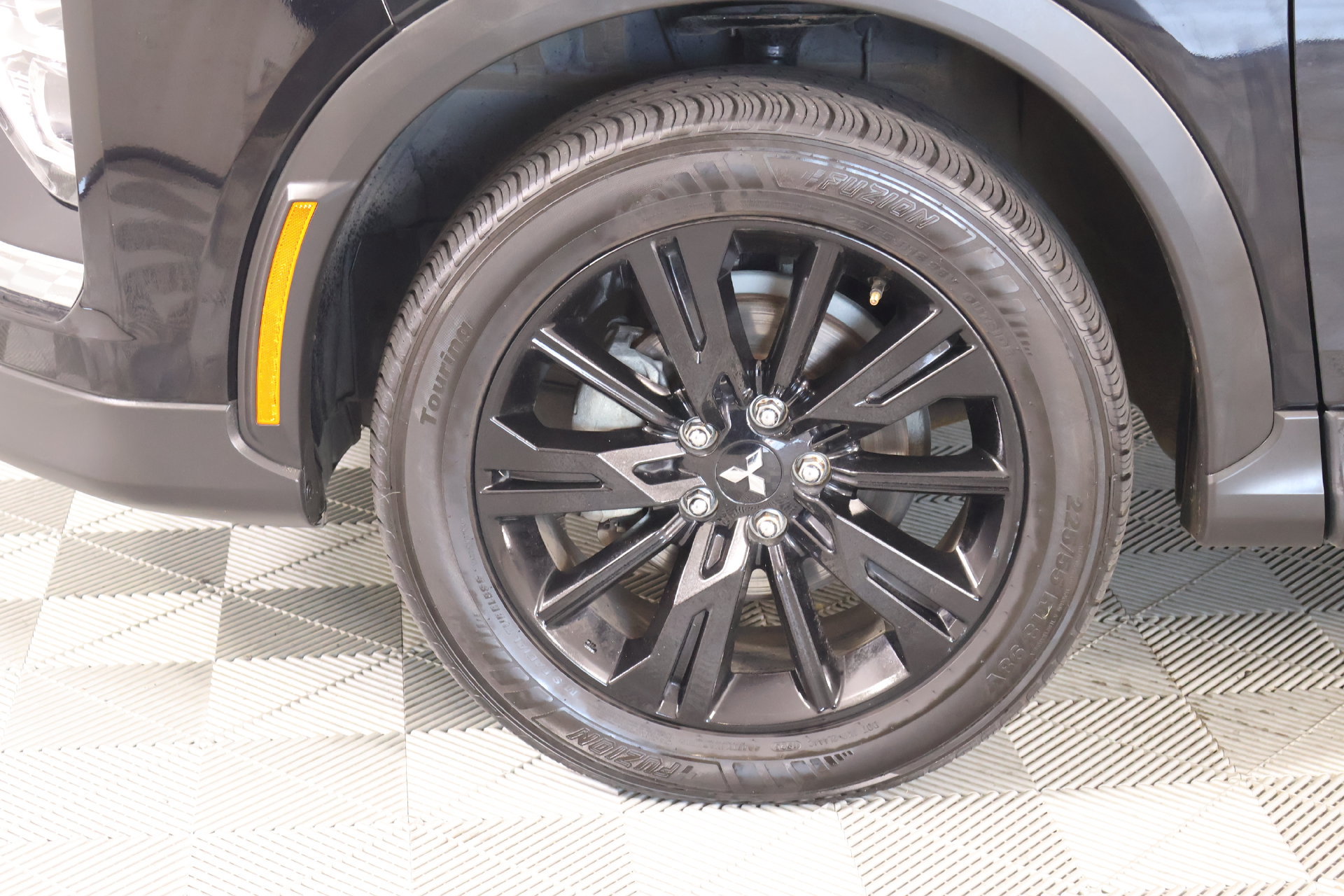Used 2024 Mitsubishi Eclipse Cross LE AWD/4WD image 17