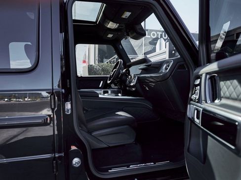 Used 2025 Mercedes-Benz G 63 AMG 4MATIC image 25