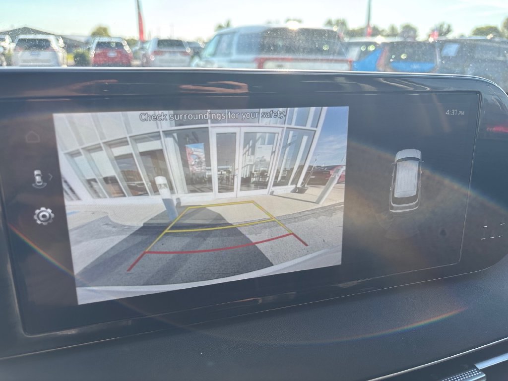 Used 2025 Hyundai Palisade SEL AWD/4WD image 16