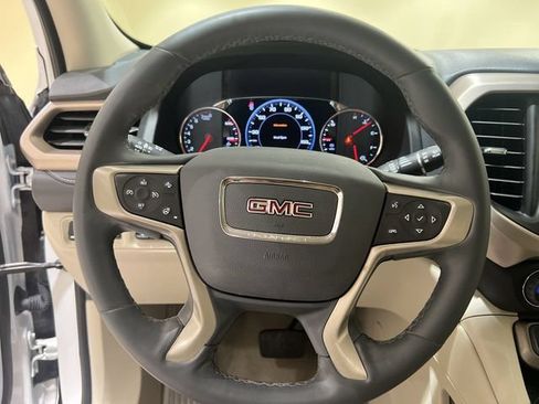 Used 2023 GMC Acadia Denali AWD/4WD image 10