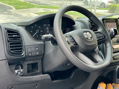 New 2024 RAM ProMaster 3500 w/ Convenience Group image 32