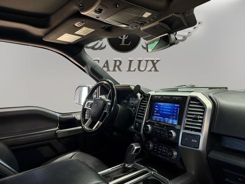 Used 2019 Ford F150 Platinum w/ Equipment Group 701A Luxury AWD/4WD image 16