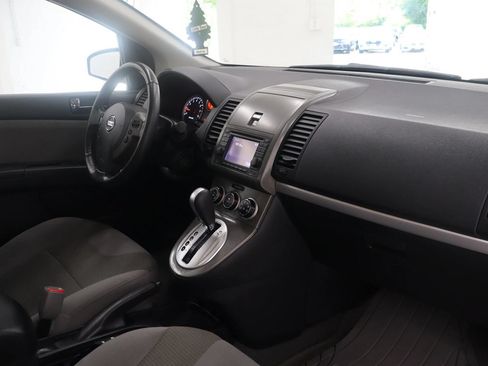 Used 2012 Nissan Sentra 2.0 SR w/ Special Edition Pkg FWD image 29