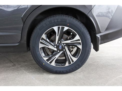 Certified 2024 Subaru Crosstrek 2.0i Premium image 31