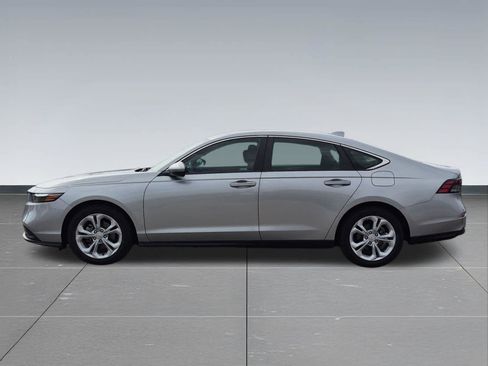 Used 2024 Honda Accord LX image 3