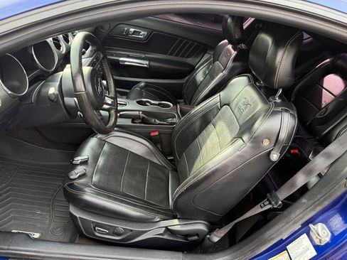 Used 2015 Ford Mustang Premium w/ Equipment Group 201A image 38