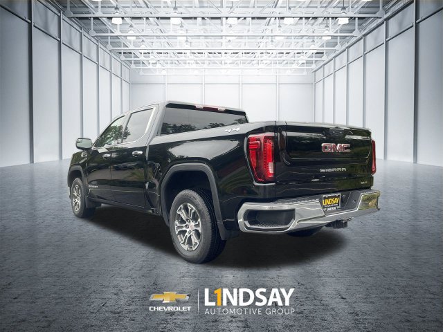 Certified 2025 GMC Sierra 1500 SLT AWD/4WD image 6