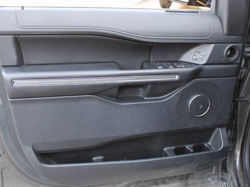 Used 2018 Ford Expedition XLT w/ Equipment Group 202A image 22