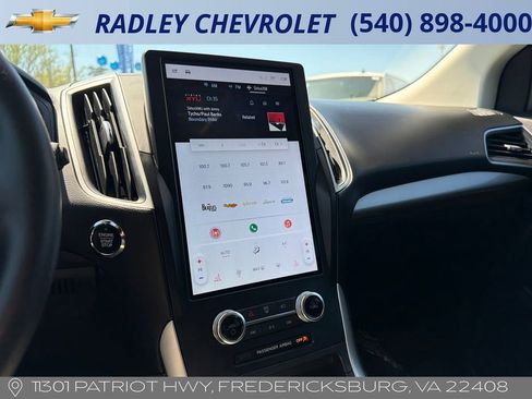 Used 2024 Ford Edge SEL AWD/4WD image 7