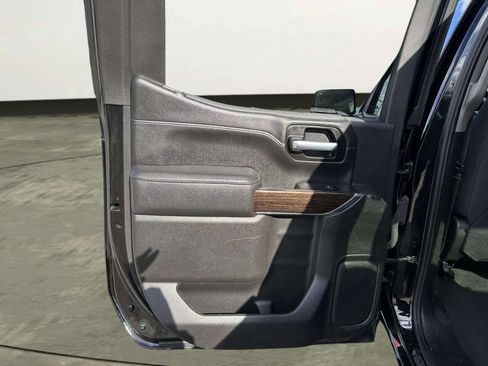 Used 2021 GMC Sierra 1500 Elevation w/ Preferred Package image 12