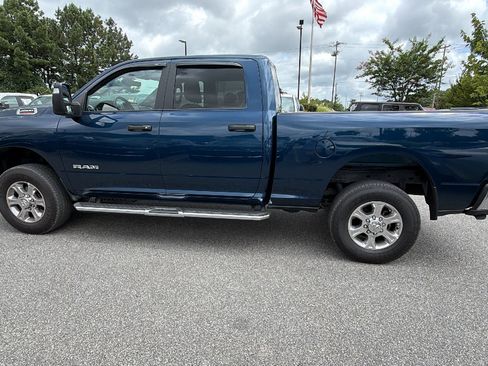 Used 2024 RAM 2500 Big Horn w/ Level 2 Equipment Group AWD/4WD image 11