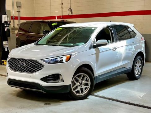 Used 2024 Ford Edge SEL w/ Convenience Package AWD/4WD image 36