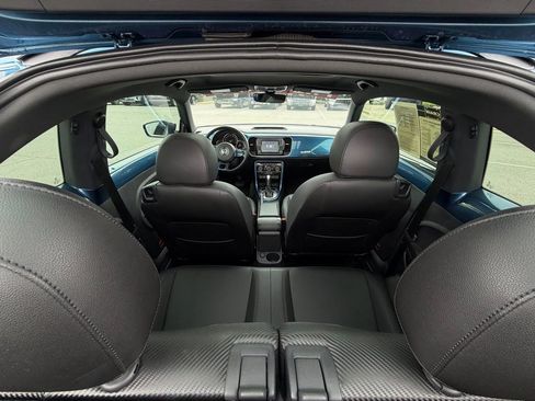 Used 2019 Volkswagen Beetle 2.0T SE w/ SE Premium Package FWD image 28