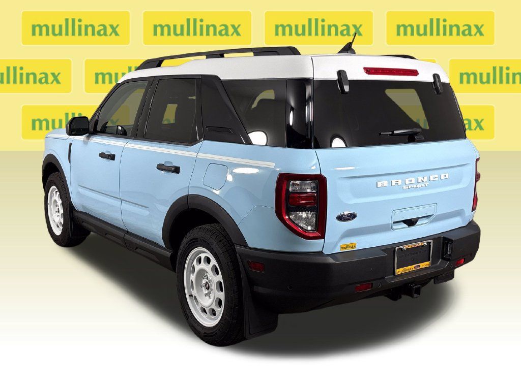 Certified 2023 Ford Bronco Sport Heritage w/ Heritage Convenience Package AWD/4WD image 10