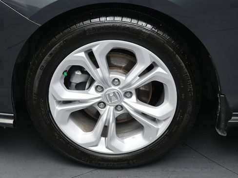 Used 2025 Honda Accord LX image 30