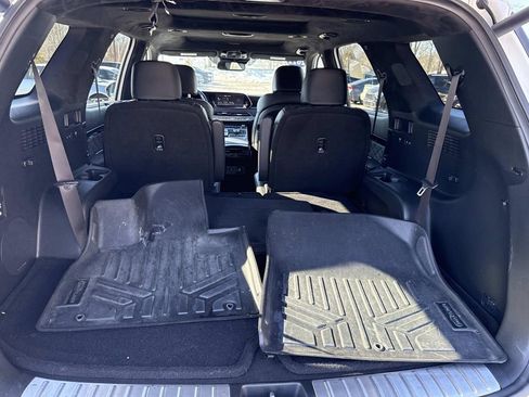 Used 2022 Hyundai Palisade Calligraphy image 6