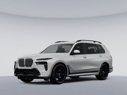 New 2024 BMW X7 xDrive40i w/ Premium Package