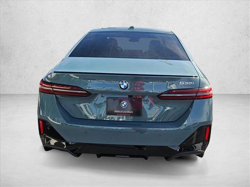 New 2026 BMW 530i w/ M Sport Package RWD image 8