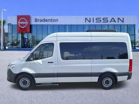 Used 2025 Mercedes-Benz Sprinter 2500 image 8