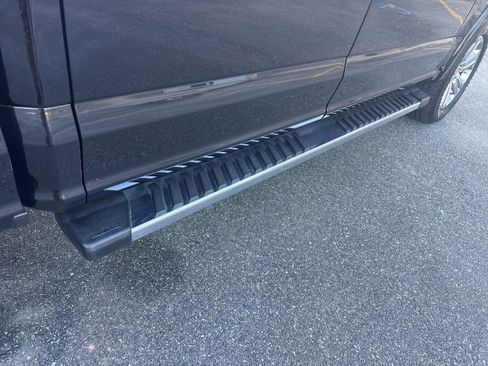 Used 2020 Ford F150 Lariat w/ Equipment Group 502A Luxury image 45