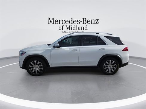Used 2024 Mercedes-Benz GLE 450 GLE 450 Exclusive 4MATIC image 5