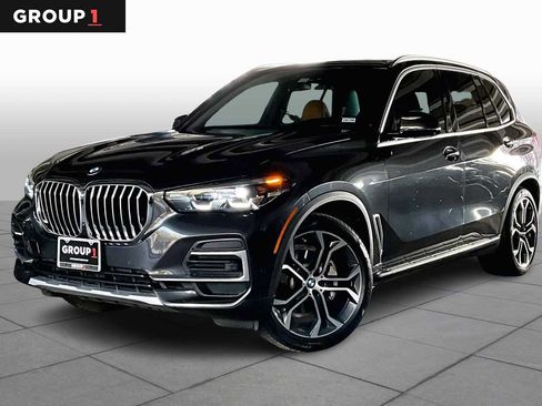 Used 2023 BMW X5 sDrive40i w/ Premium Package image 1