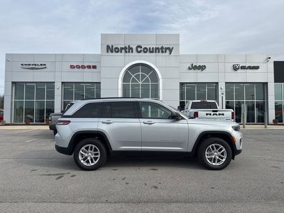 New 2025 Jeep Grand Cherokee Laredo X w/ Trailer Tow Package