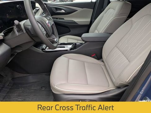 Used 2025 Buick Envista Avenir image 15